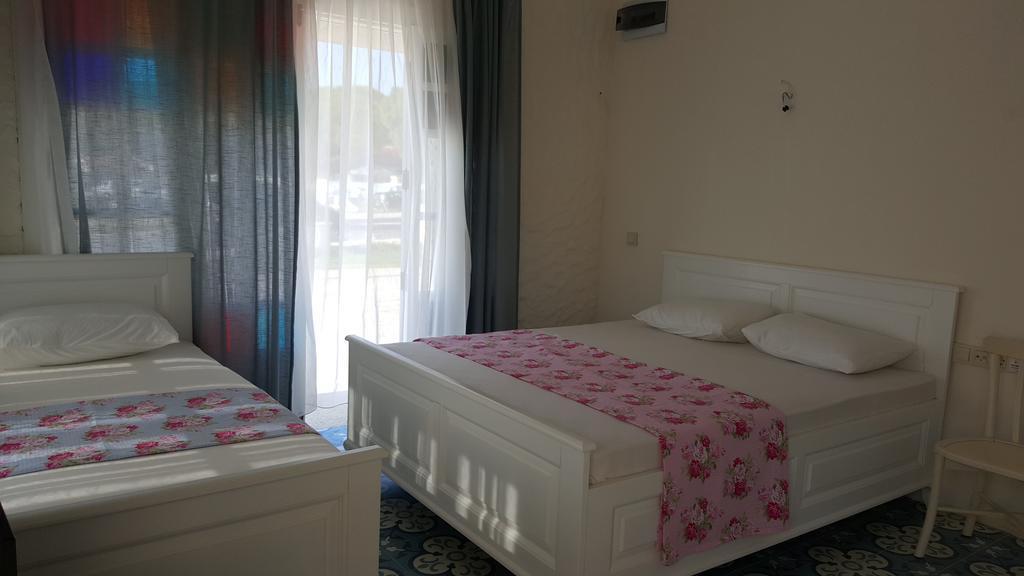 Yali Pansiyon Ilica Alaçatı Rom bilde
